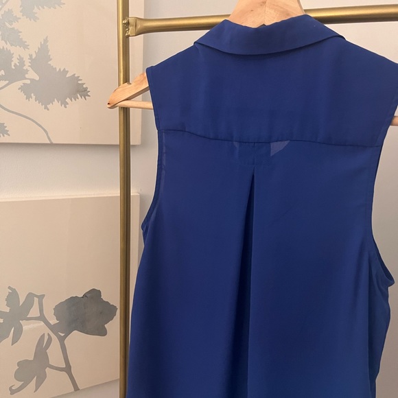 H&M electric blue button up, size 2 - Picture 6 of 7